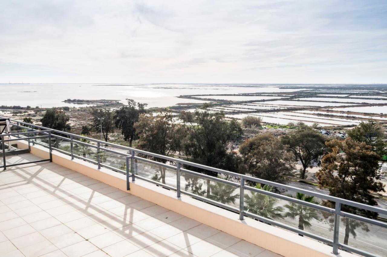 Апартаменты Oceanfront: Luxury Spectacular Sea Views And Pool Ольян Экстерьер фото